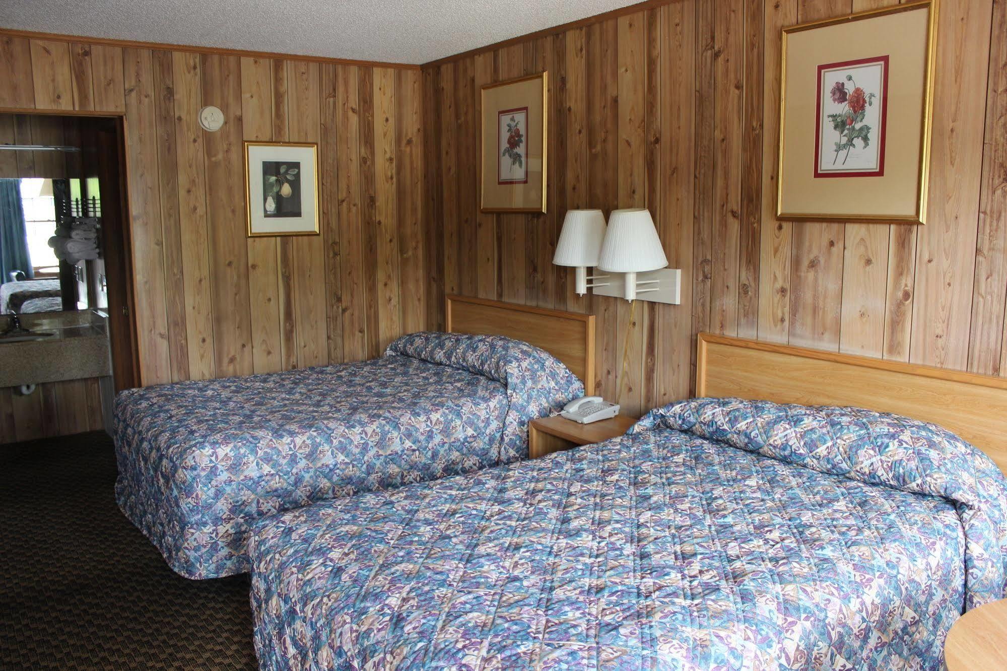 Carolina Lodge Уолтърборо Екстериор снимка